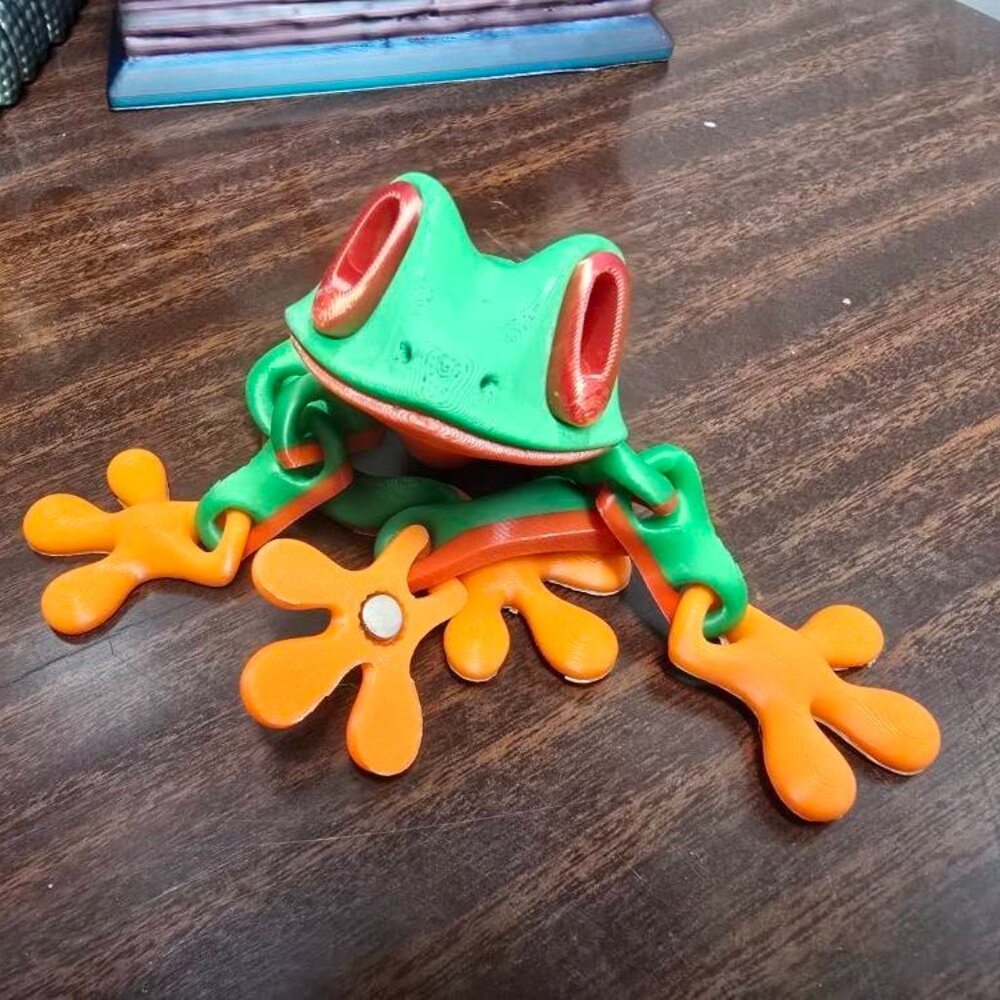 Magnetic Flexi Frog - Posher Handmade